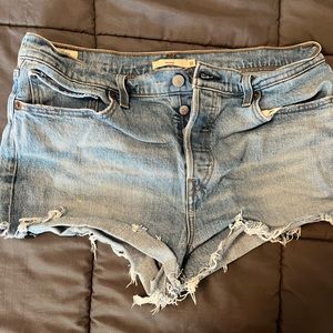Levi’s Wedgie Short Shorts